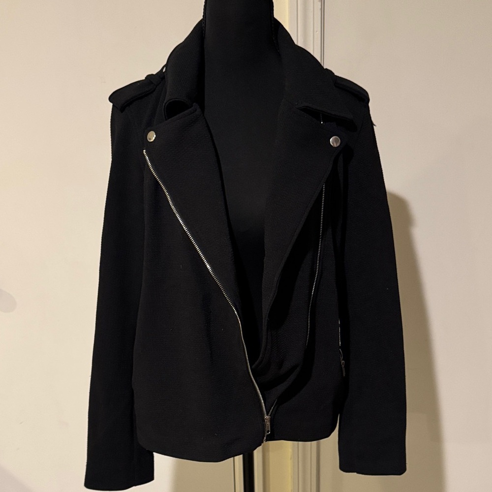 Elegant Black Biker Jacket with Silver Hardware